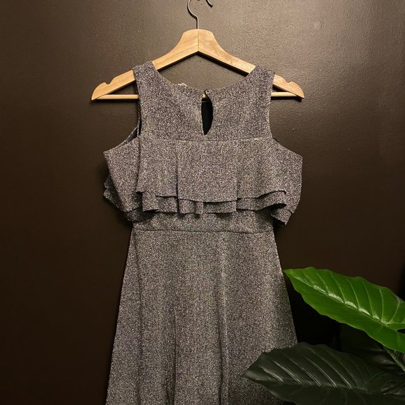 Sparkly black dress for a girl - Picture 3 of 4